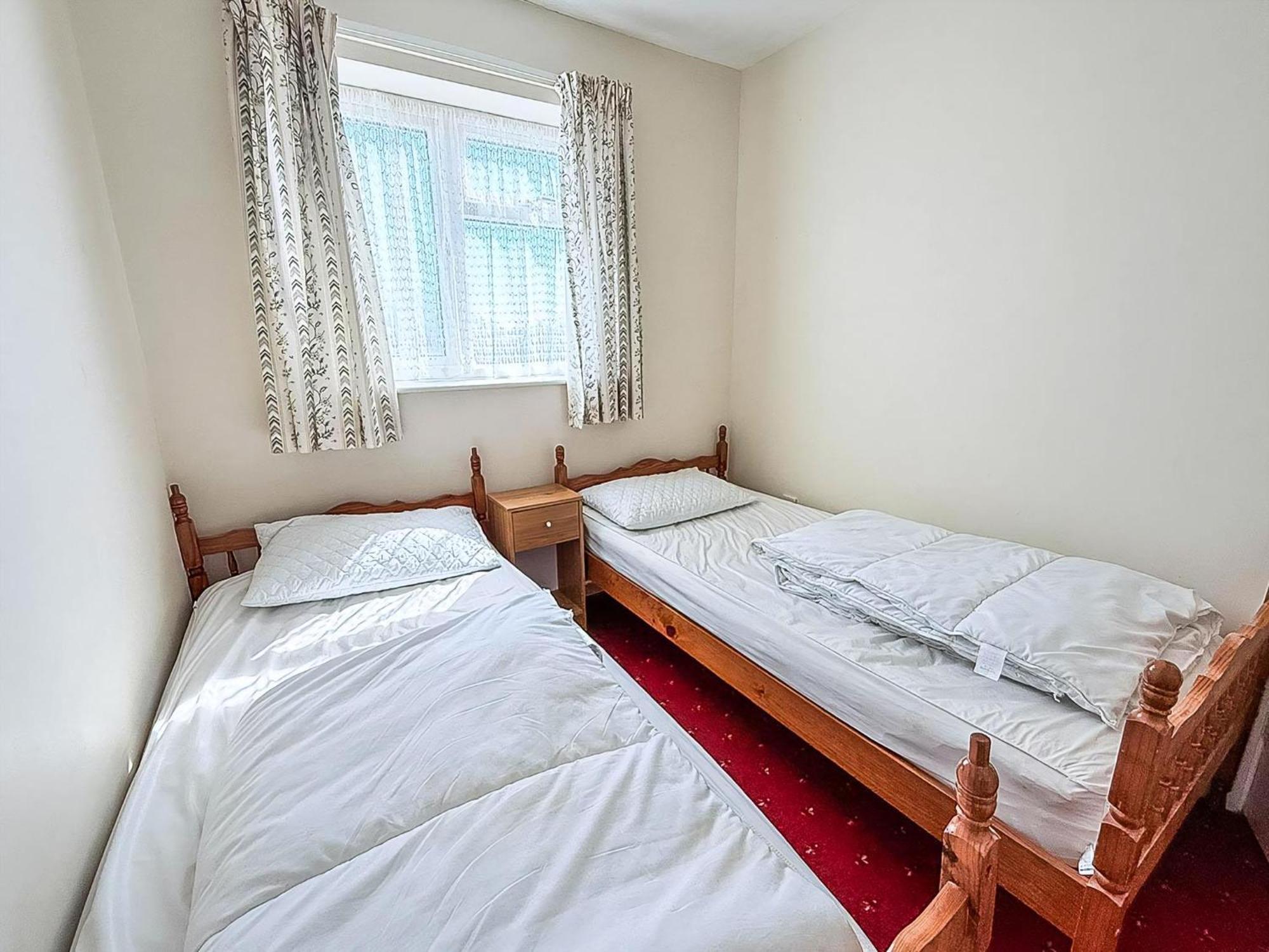 Great 3 Bedroom Chalet To Hire With In Hemsby, Great Seaside Break! Ref 18194B Esterno foto